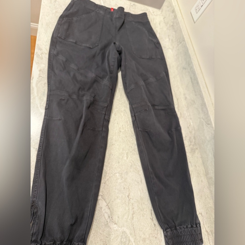 SPANX Cargo Joggers